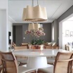 Saiba a altura ideal para instalar o seu pendente ou lustre.